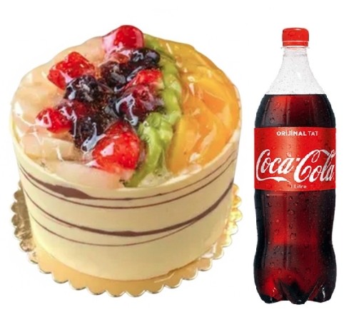 4 ile 6 kişilik karışık mevsim meyveli yaş pasta 1 lt cola taze günlük üretim. pasta