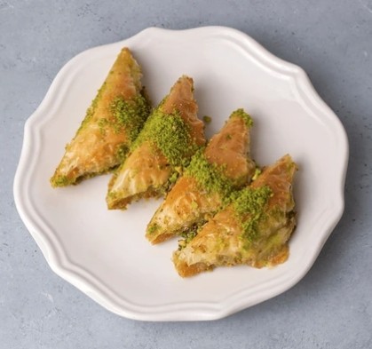 Hafif Lezzetli 1000 Gr Fıstıklı Şöbiyet pasta