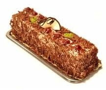 Özenle Hazırlanmış 4-6 Kişilik Çikolatalı Muzlu Baton pasta
